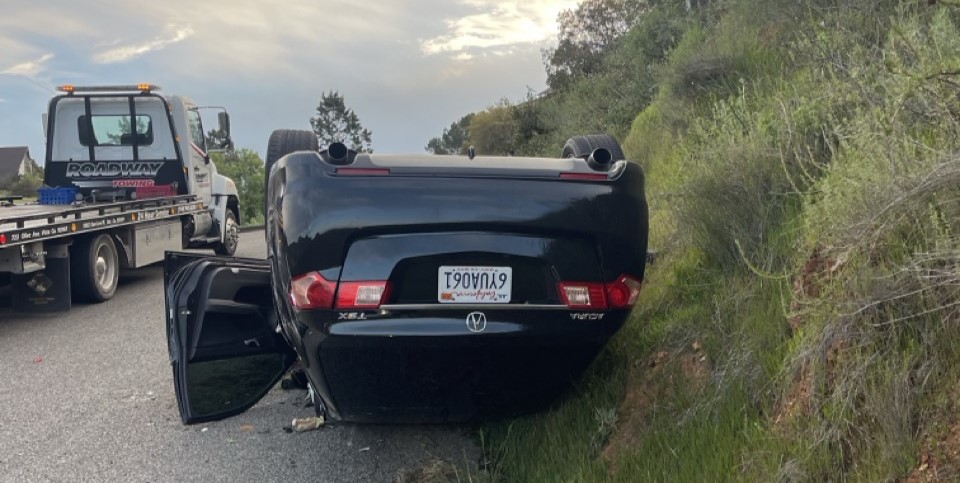 24 hour towing service