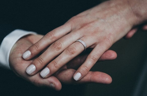 engagement ring
